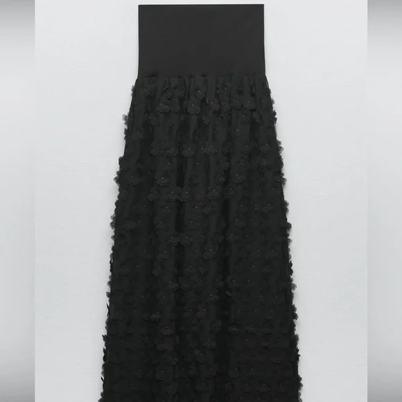 Zara Knit Floral Dress - Picture 2 of 3